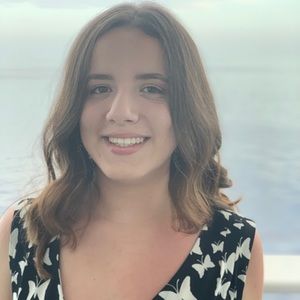 Meet your Posher, Lorenza